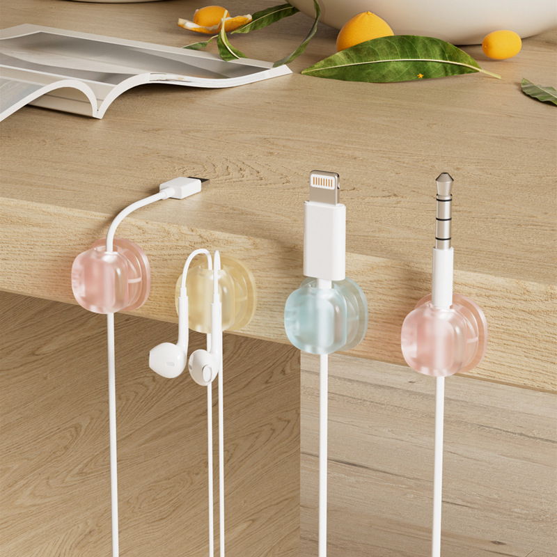 3色透明マグネット式ケーブルオーガナイザー、データケーブルホ - Magnetic Charging Cable のレビューと価格
