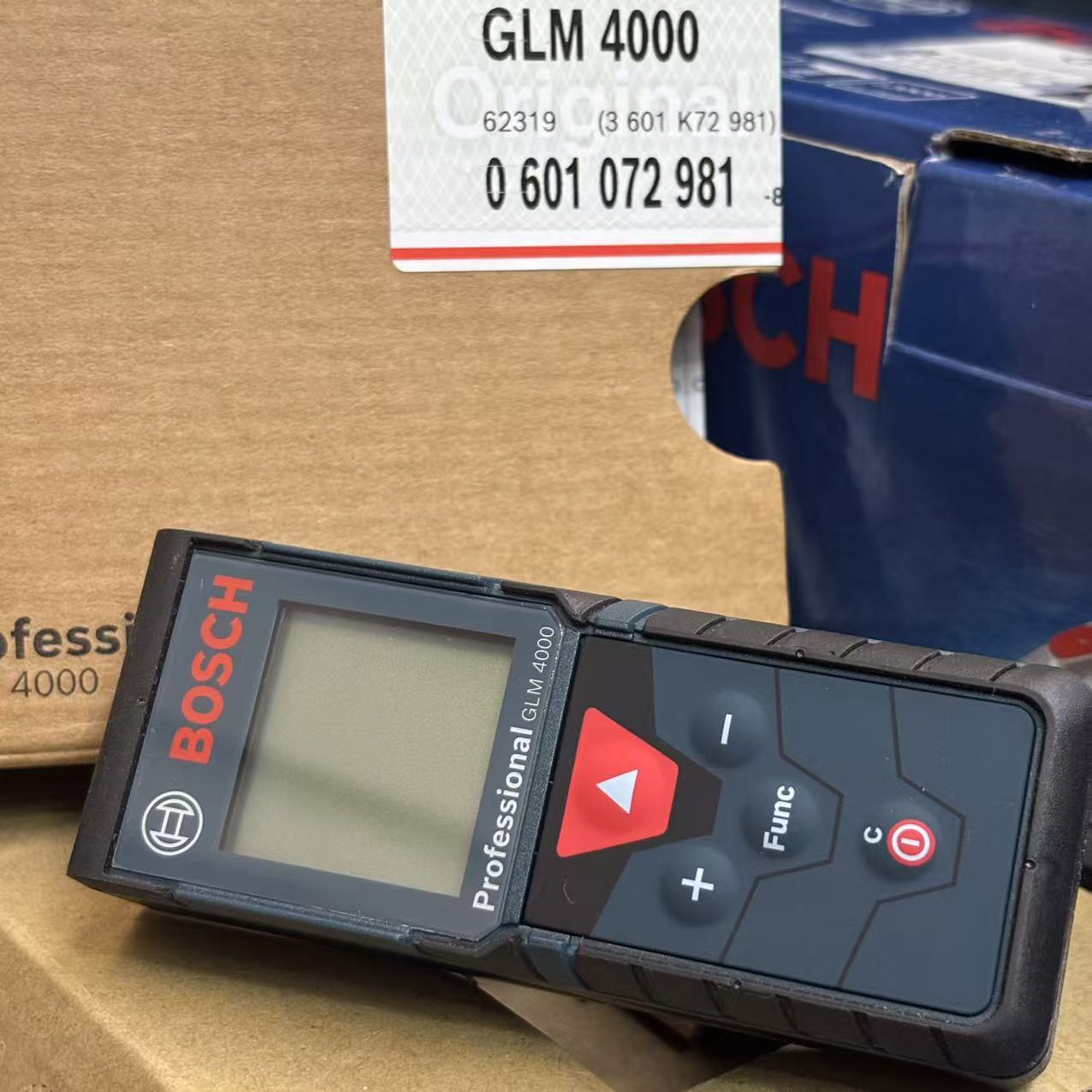 ボッシュ GLM 4000 レーザー距離計 デジタルメジャー - Laser Distance Measure のレビューと価格