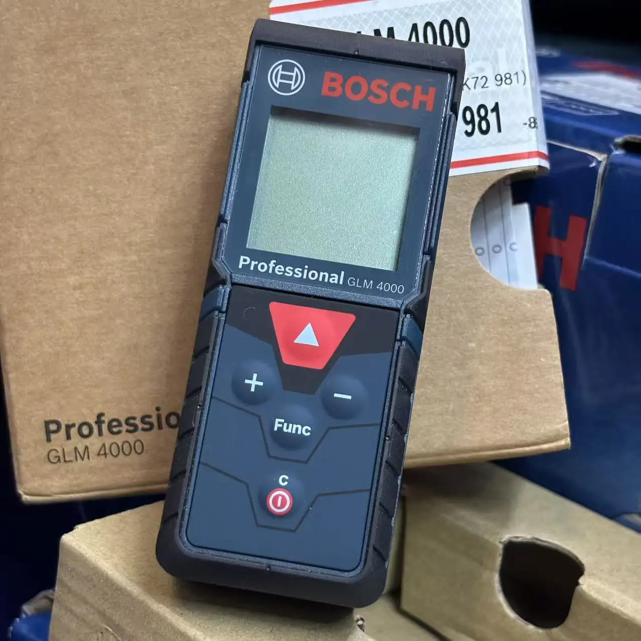 ボッシュ GLM 4000 レーザー距離計 デジタルメジャー - Laser Distance Measure のレビューと価格