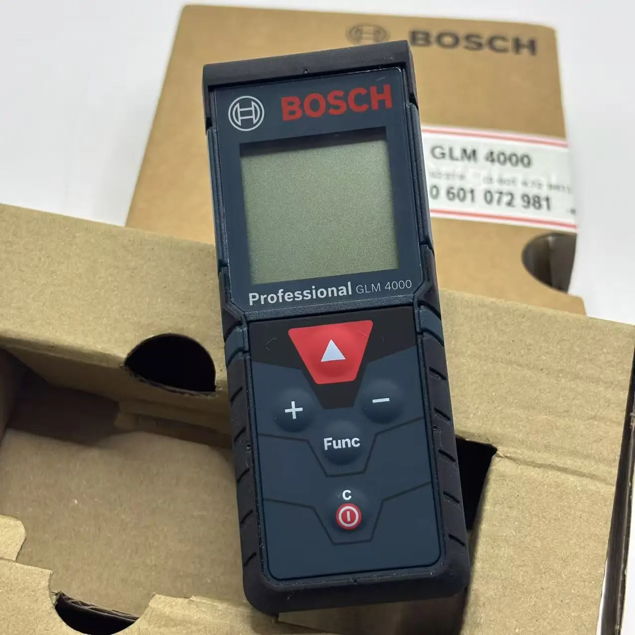 ボッシュ GLM 4000 レーザー距離計 デジタルメジャー - Laser Distance Measure のレビューと価格
